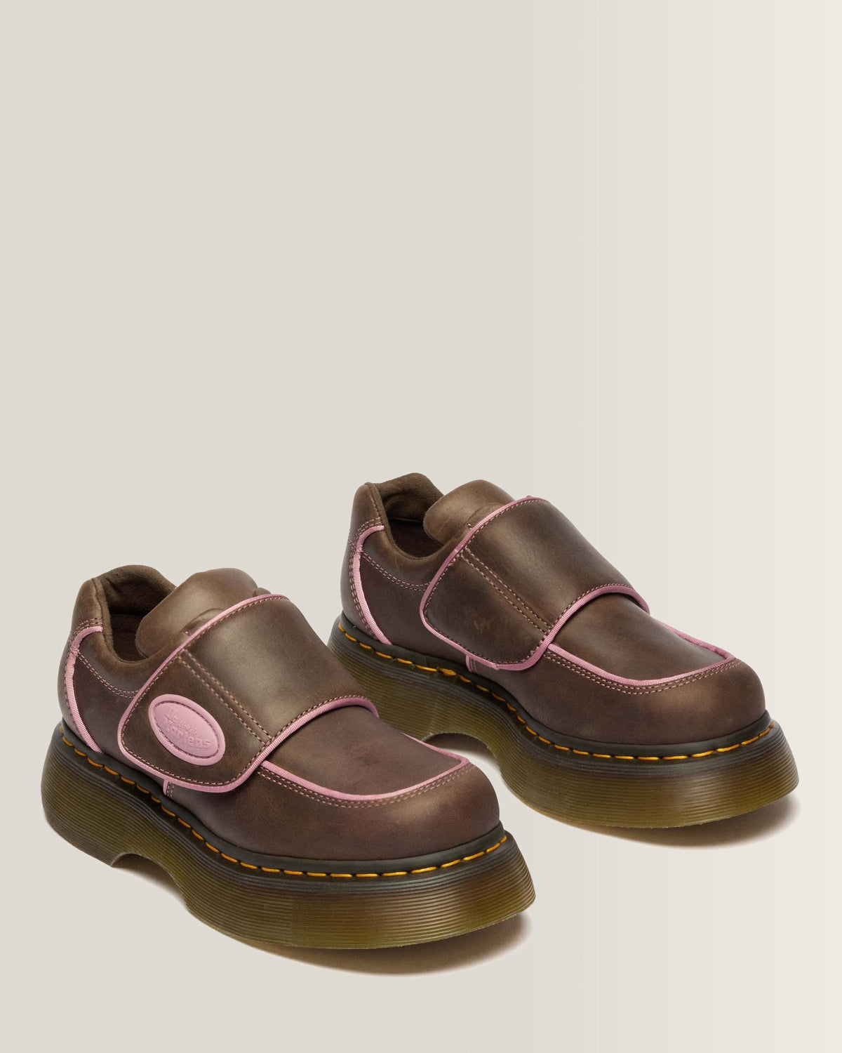 Buzz Strap Wyoming Shoes in Dark Brown