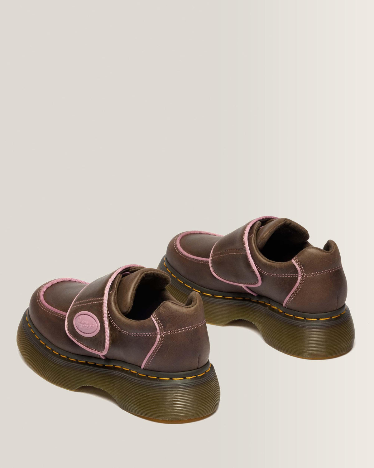 Buzz Strap Wyoming Shoes in Dark Brown