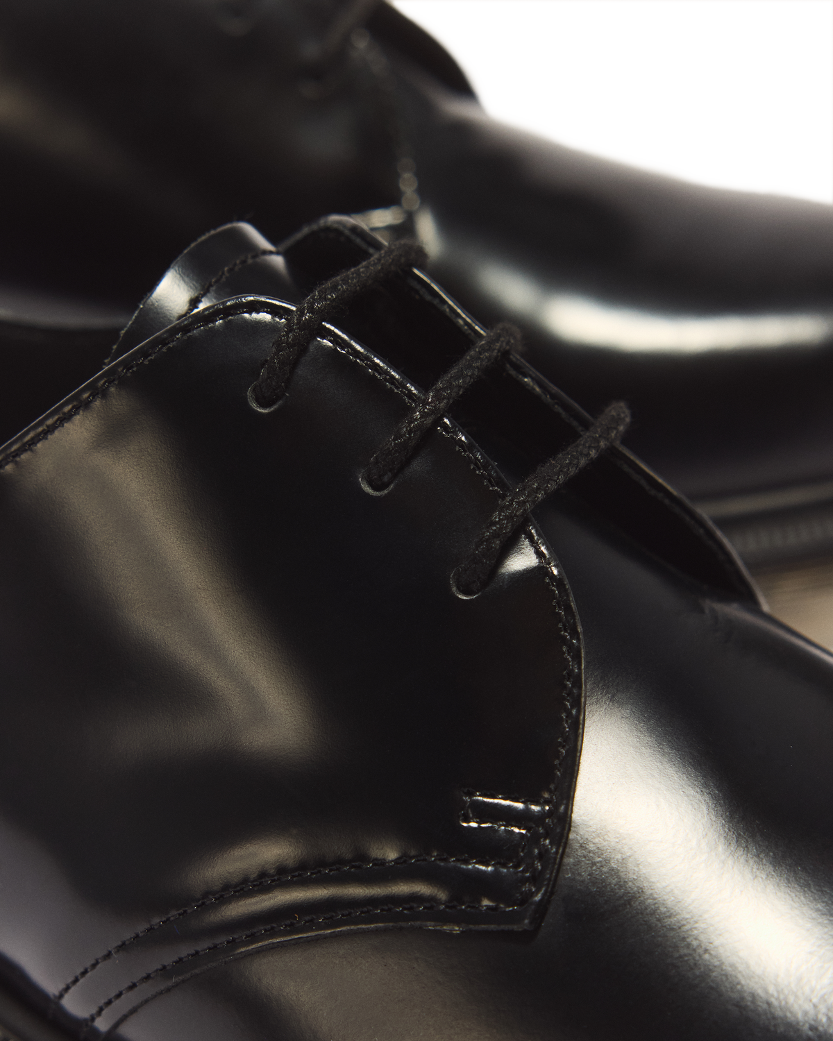 Mayfare Smooth Leather Shoes in Black