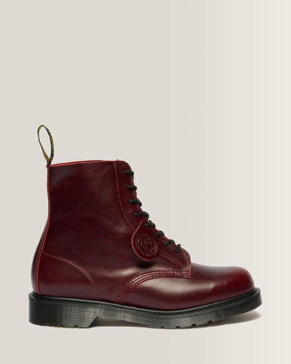 1460 Made In England Classic Calf Leather Boots in Burgundy